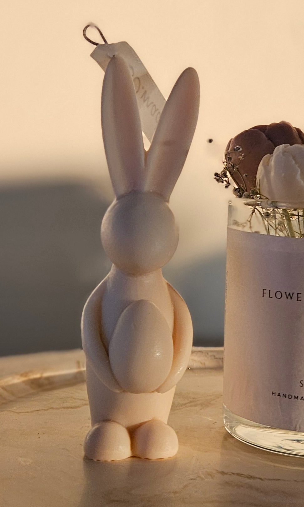 EASTER BUNNY